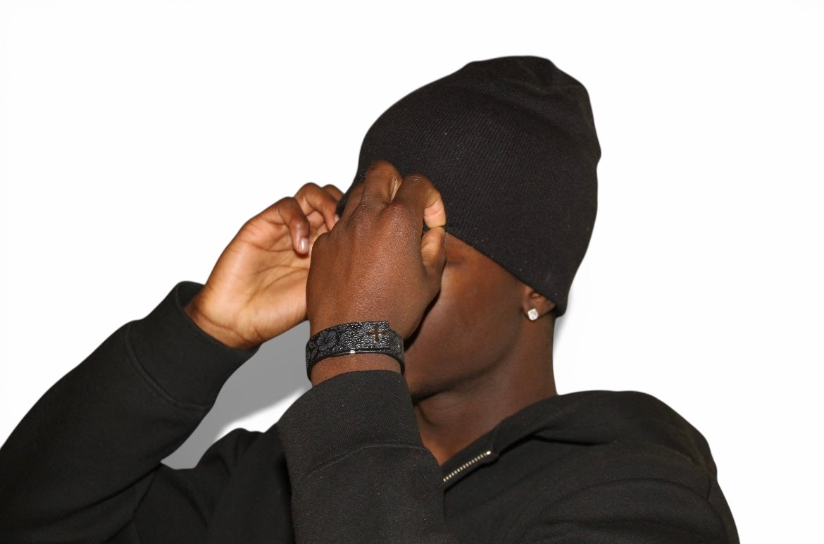 Hibiscus Noir Bracelet